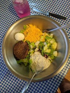 a sample Ridiculously Big Salad from the three day challenge